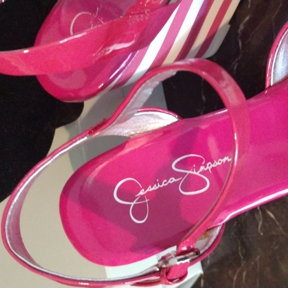 Jessica Simpson Sandals - Picture 8 of 10